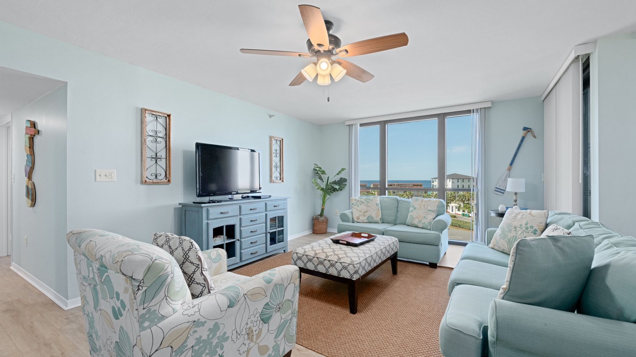 Photo of Livingroom in Scenic Gulf Drive