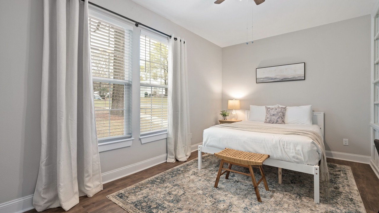 Photo of Bedroom in Saint Elmo