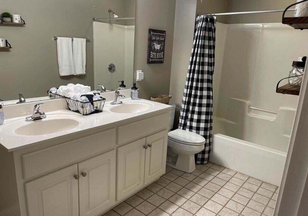 Photo of Bathroom in Eatonton