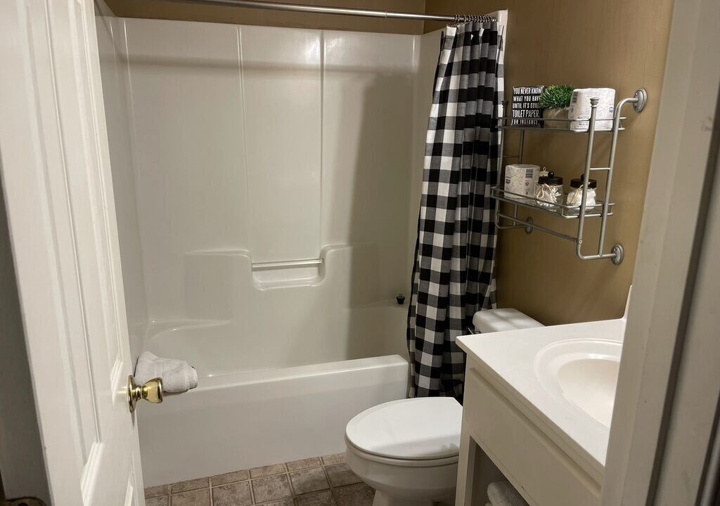 Photo of Bathroom in Eatonton