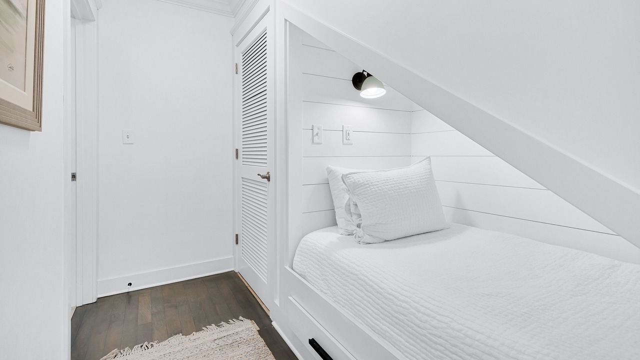Photo of Bedroom in Watercolor