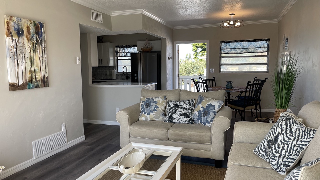 Photo of Livingroom in Ormond-by-the-Sea