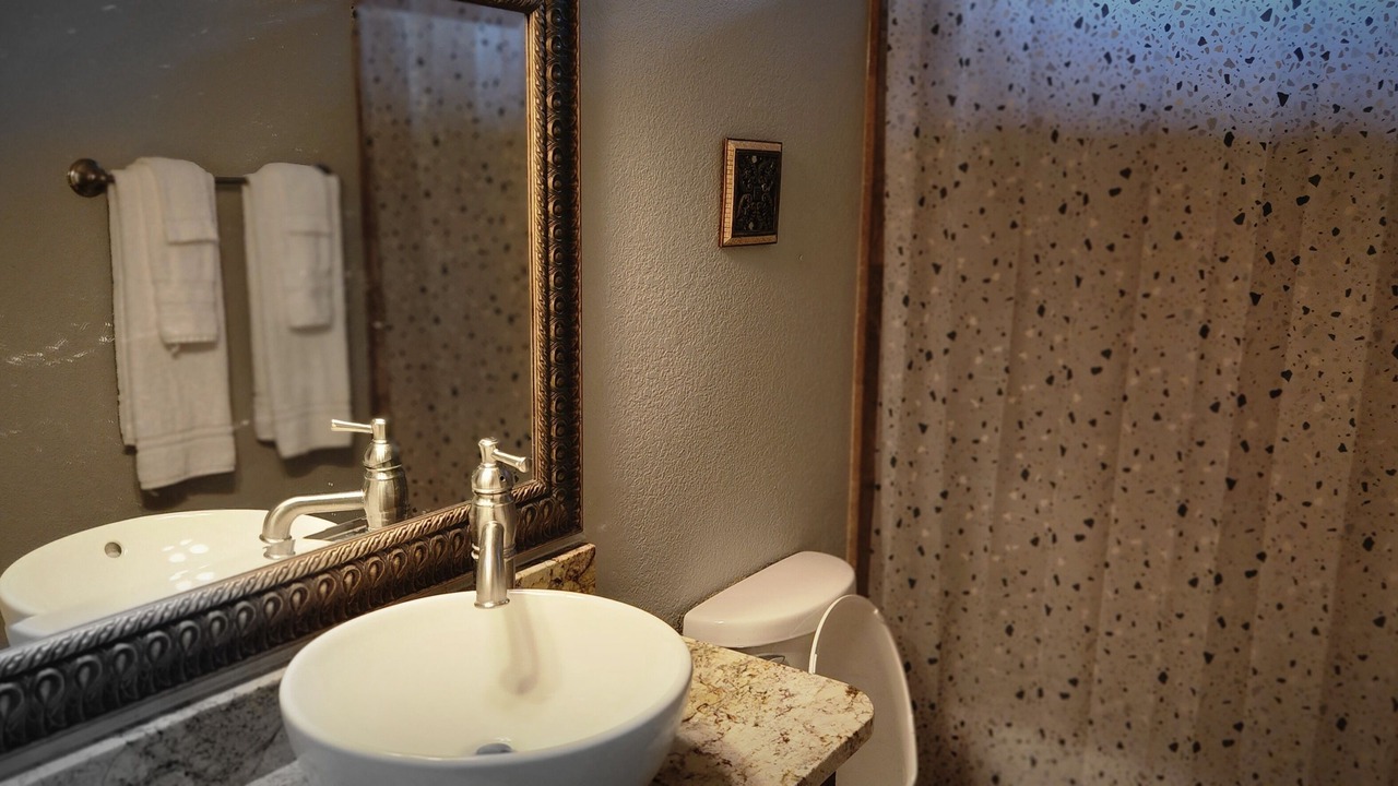 Photo of Bathroom in North Northwest Pensacola