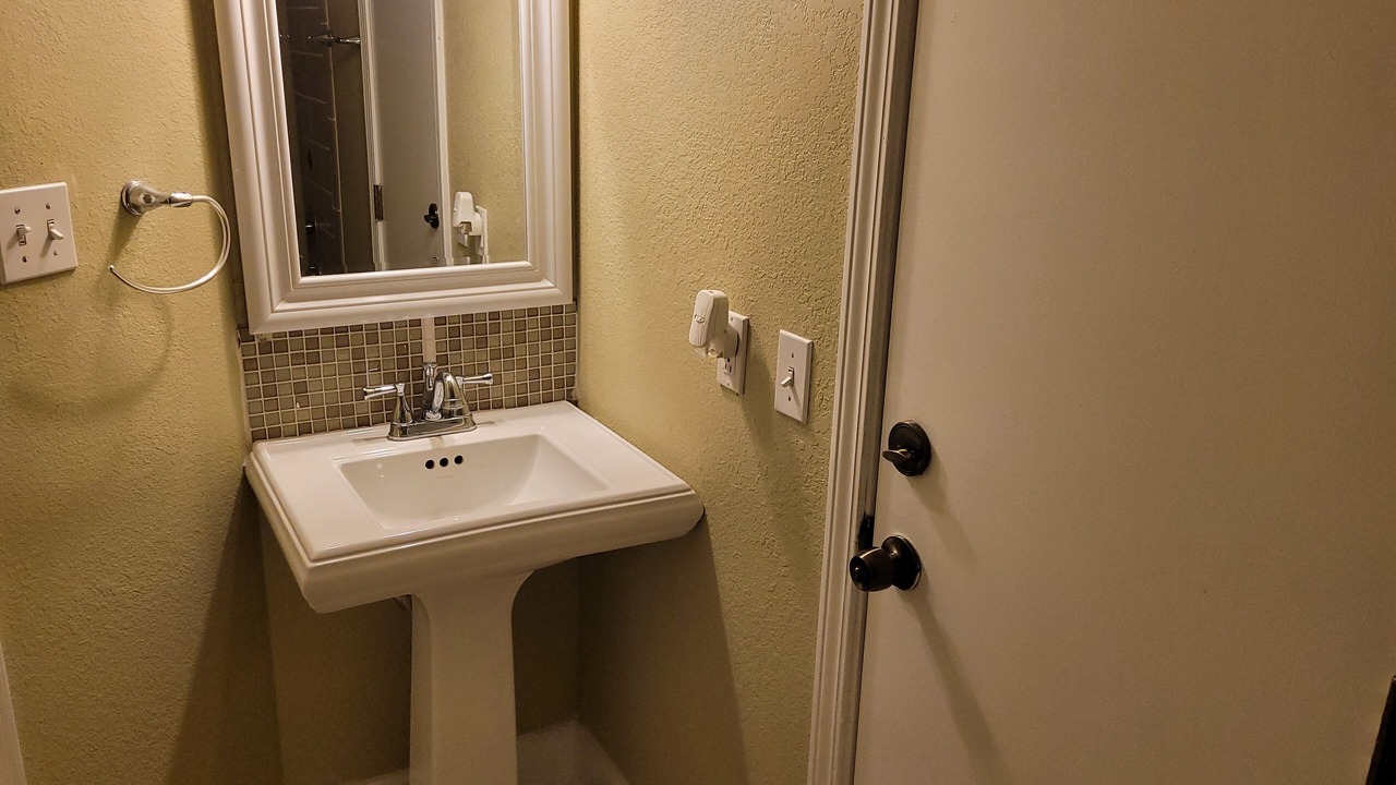 Photo of Bathroom in North Northwest Pensacola