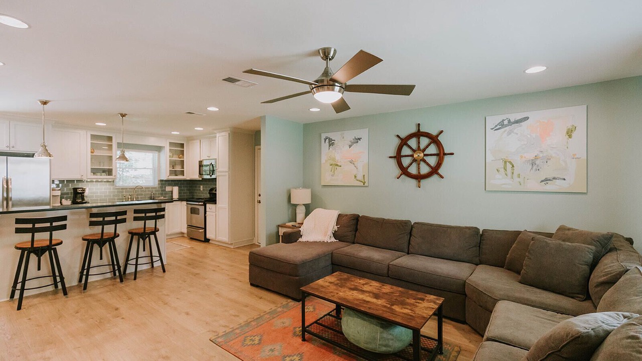 Photo of Bedroom in Ocean Springs