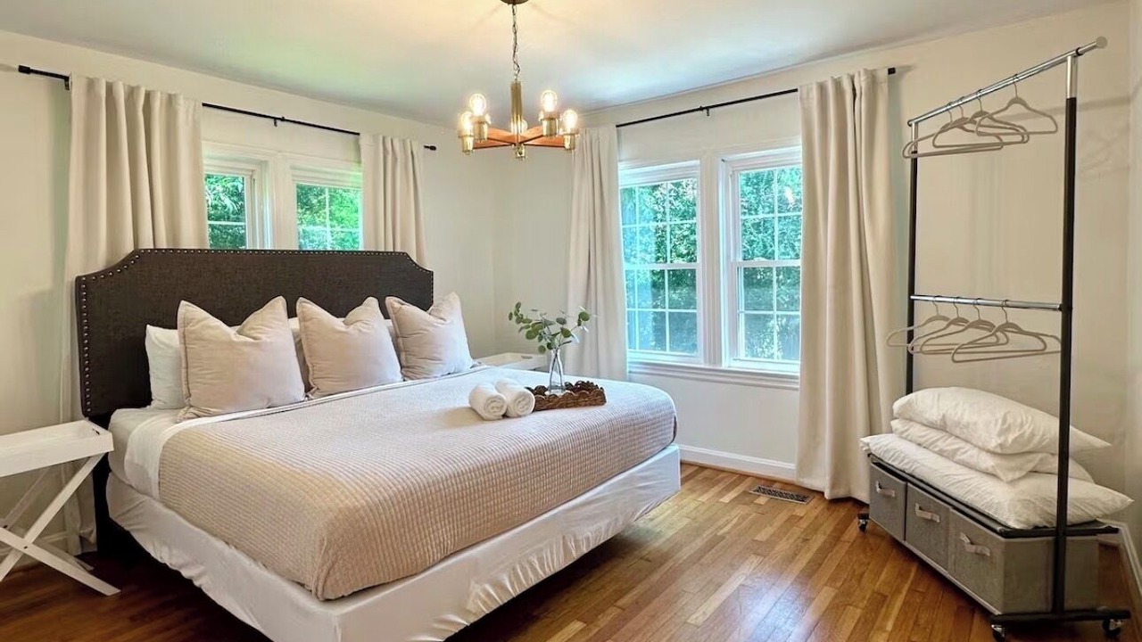 Photo of Bedroom in Northport