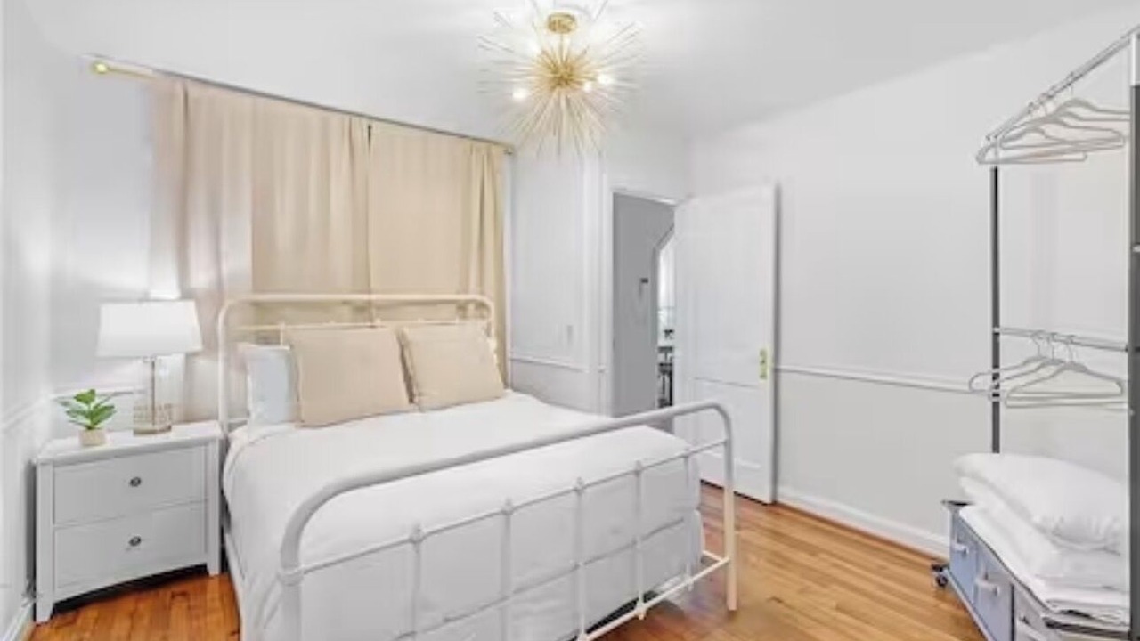 Photo of Bedroom in Northport