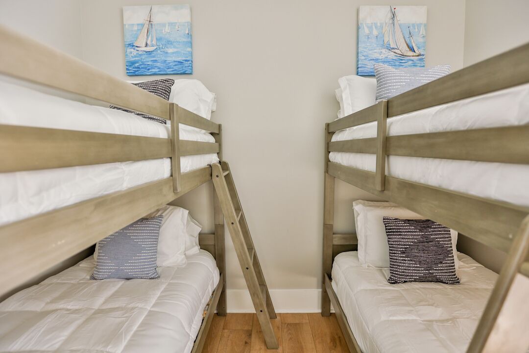 Photo of Bedroom in Gulf Shores