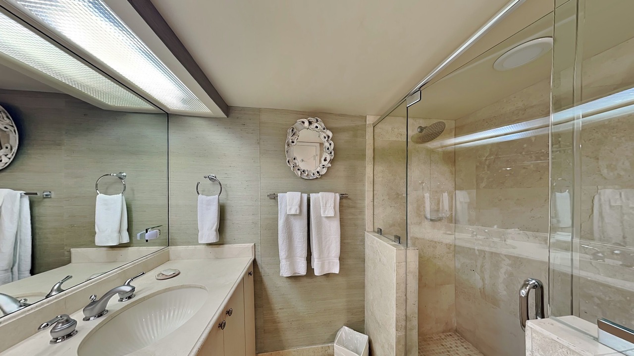 Photo of Bathroom in Sawgrass