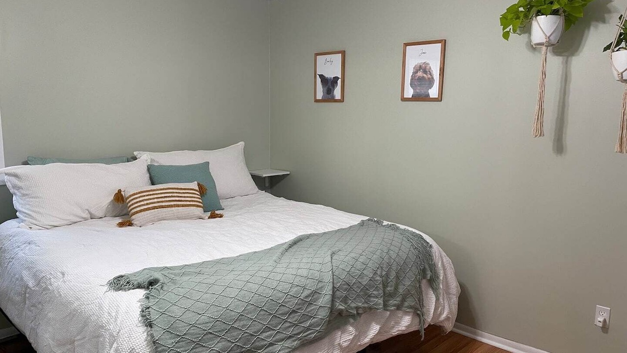 Photo of Bedroom in Mississippi City