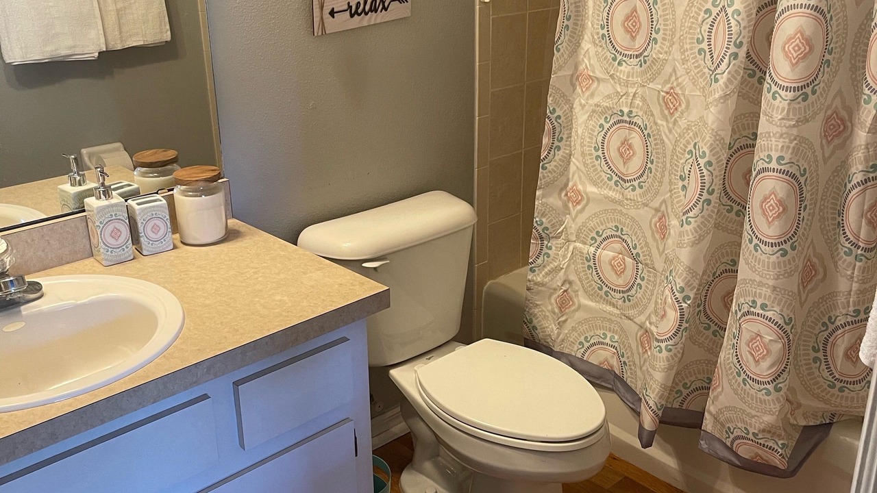 Photo of Bathroom in Candler