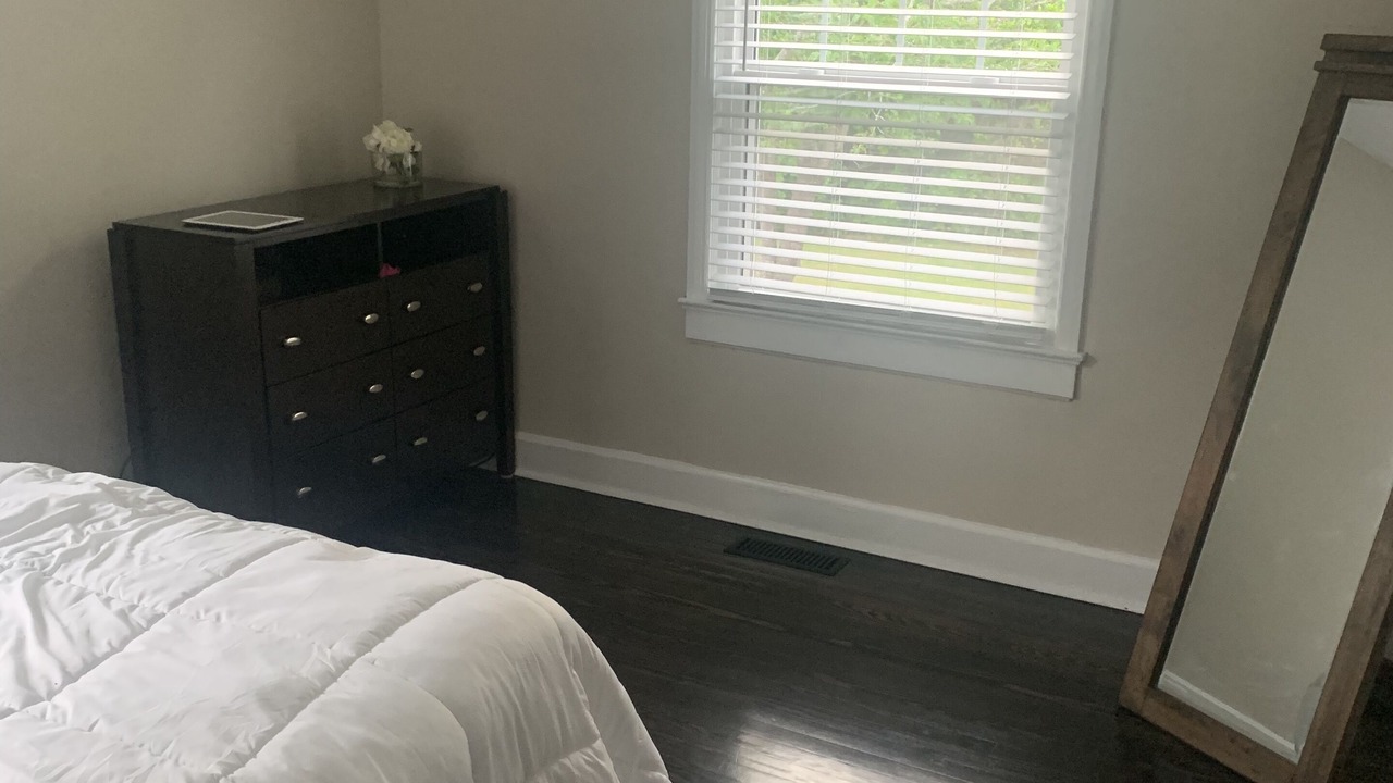 Photo of Bedroom in Candler