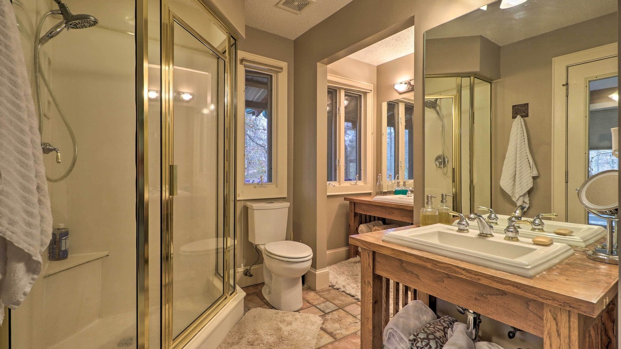 Photo of Bathroom in Conyers