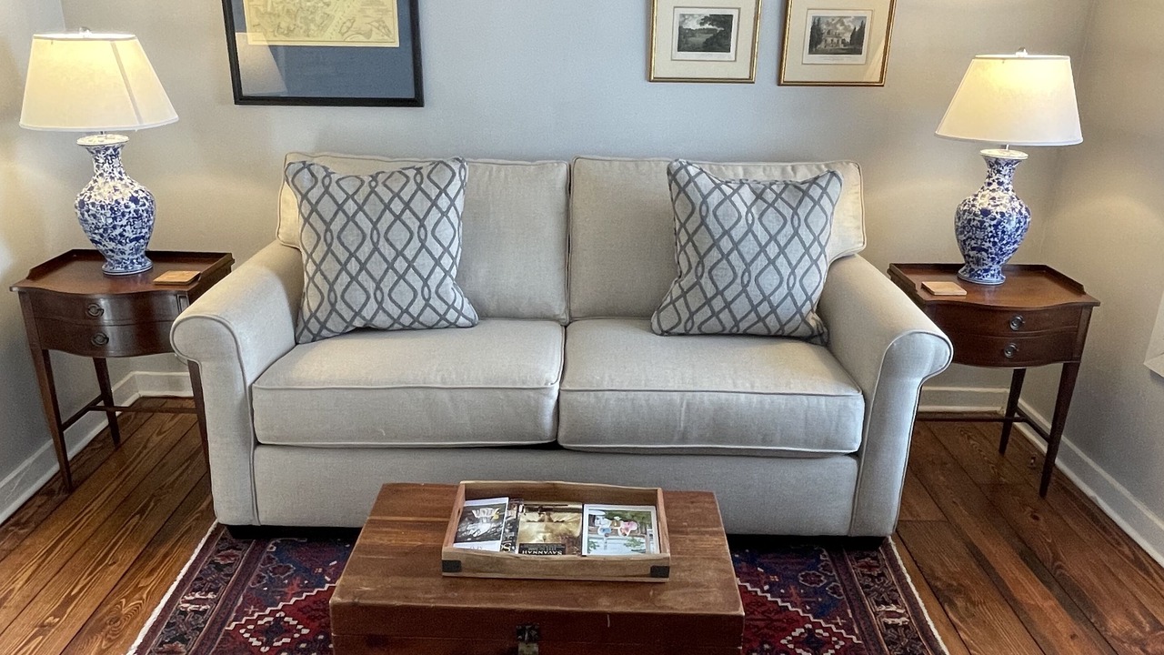 Photo of Livingroom in Historic Downtown Savannah
