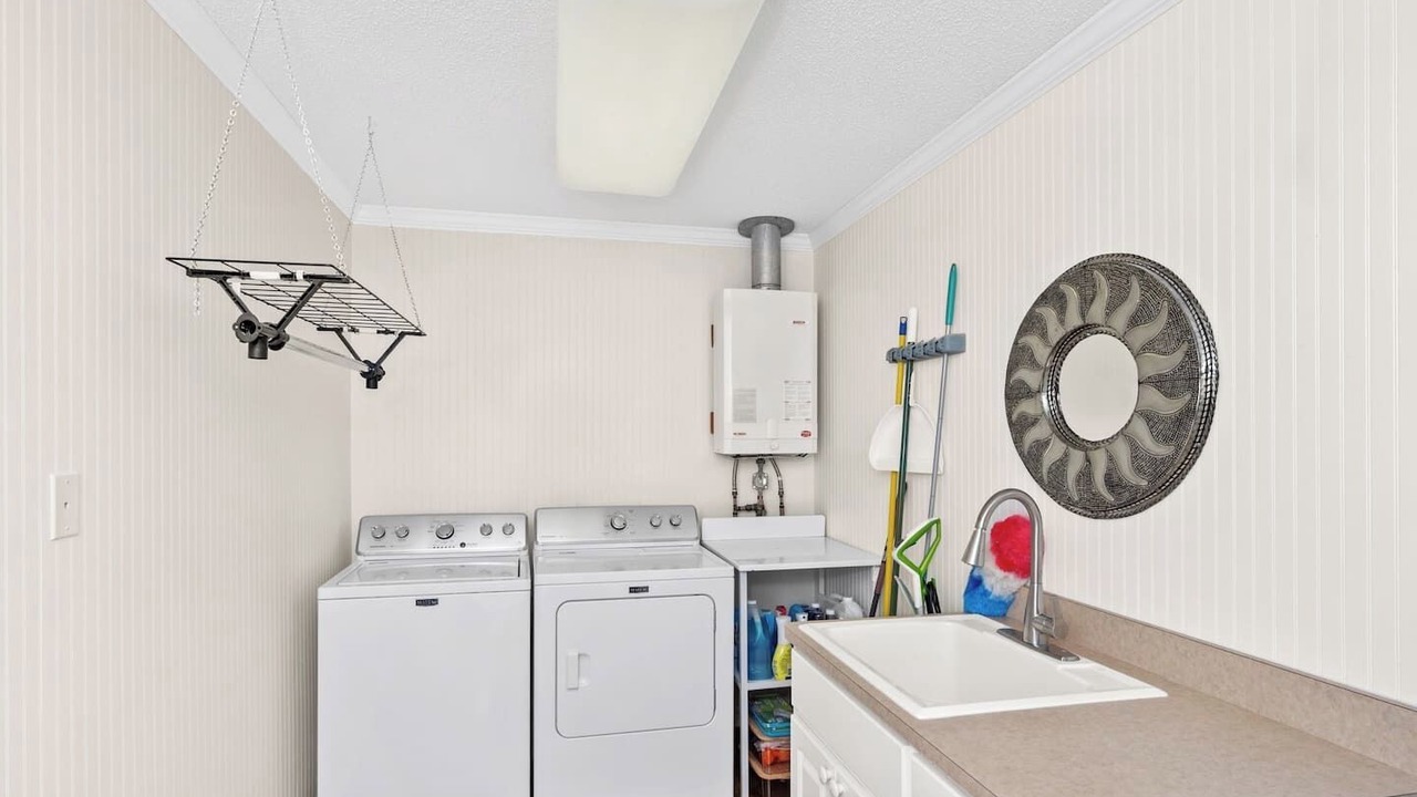 Photo of Bedroom in Alabama Gulf Coast