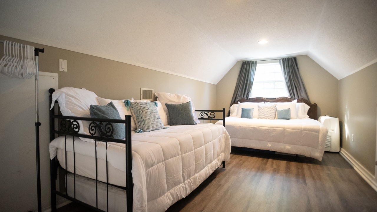 Photo of Bedroom in Gulfport