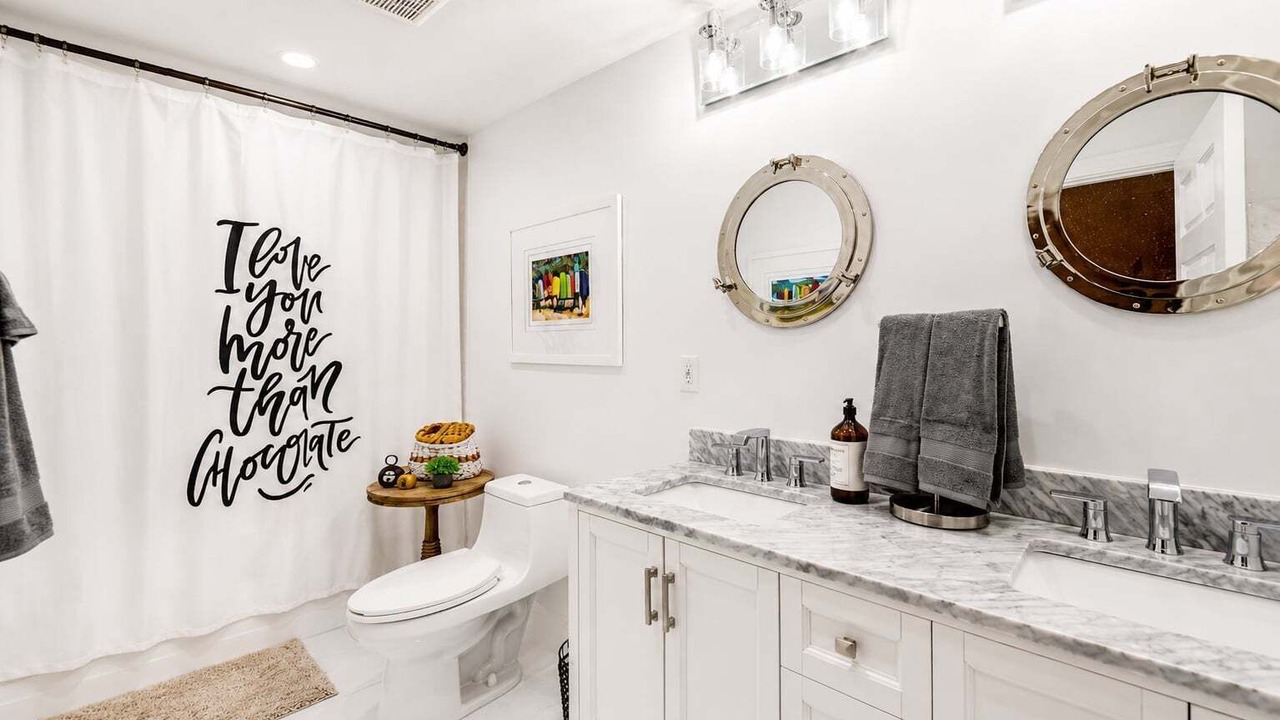 Photo of Bathroom in Misty River