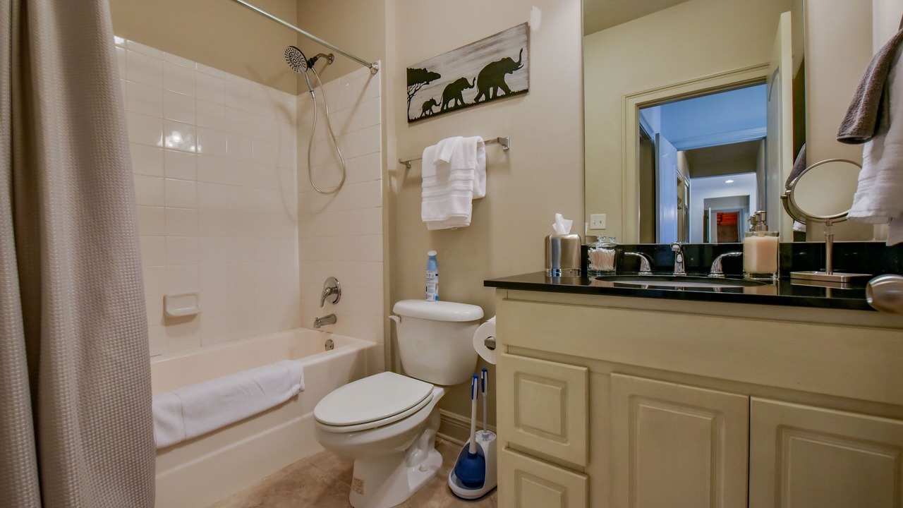 Photo of Bathroom in Tuscaloosa