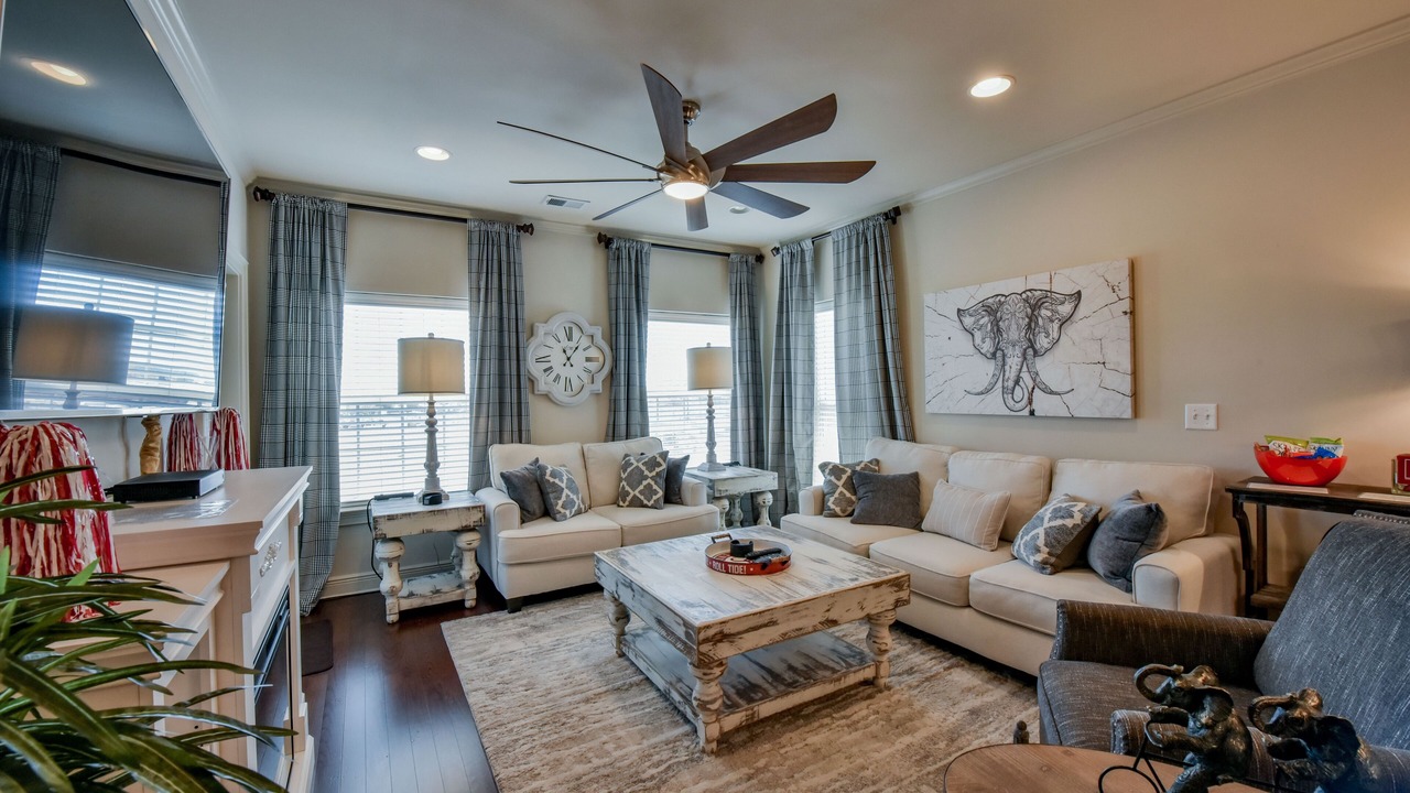 Photo of Livingroom in Tuscaloosa