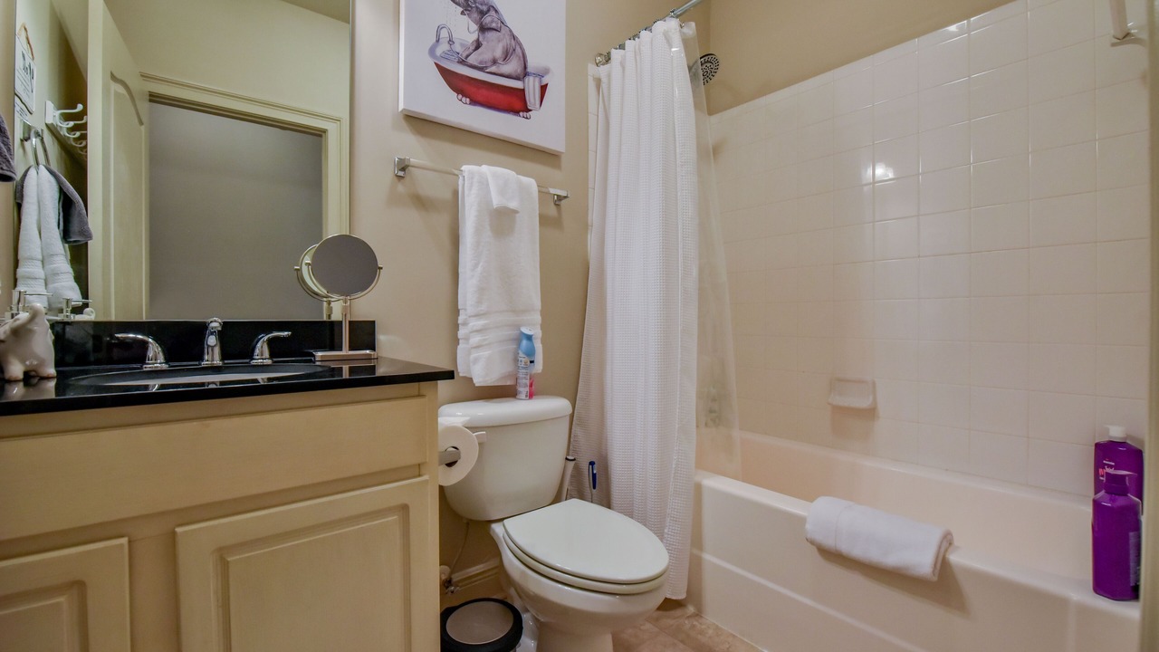 Photo of Bathroom in Tuscaloosa
