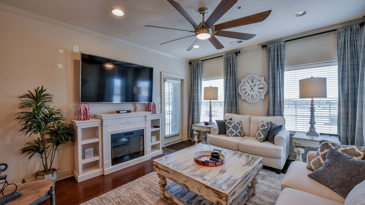 Photo of Livingroom in Tuscaloosa