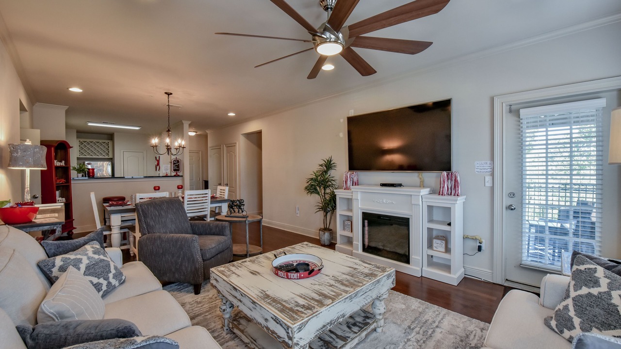 Photo of Livingroom in Tuscaloosa