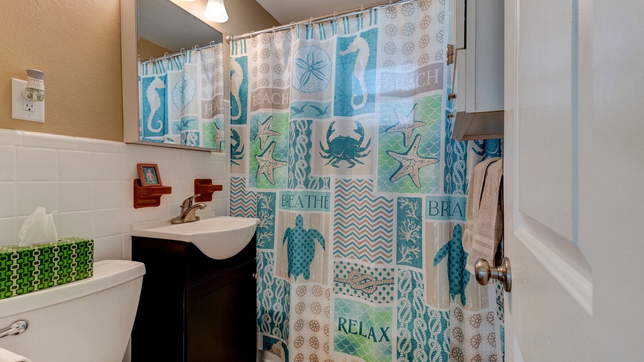 Photo of Bathroom in Sunny Shores