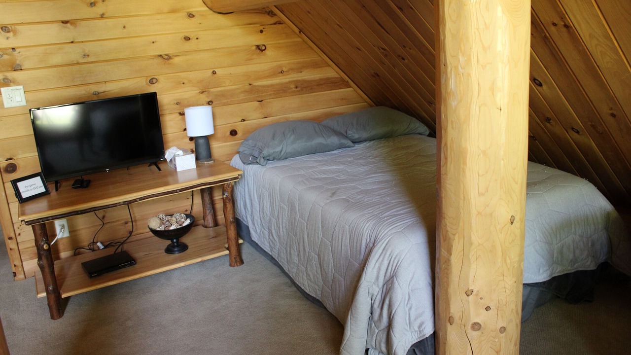 Photo of Bedroom in Thompsonville