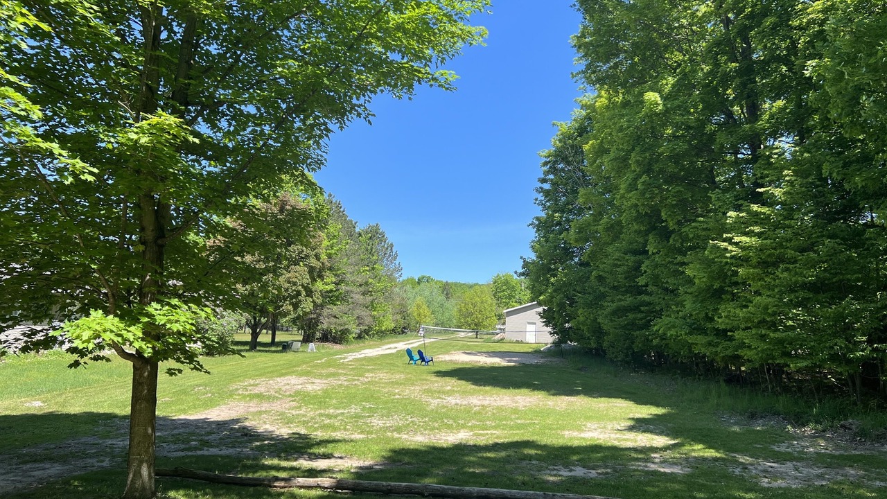 Photo of Others in Central Lake
