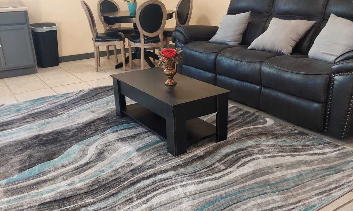 Photo of Livingroom in Oak Park