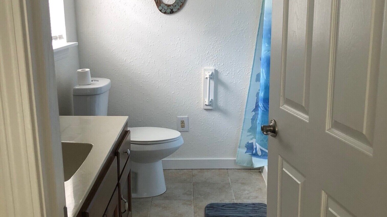 Photo of Bathroom in Long Beach
