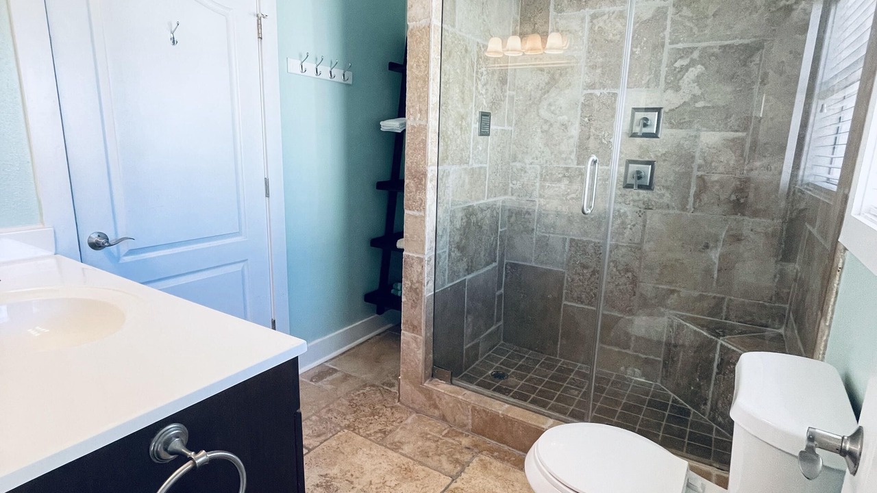 Photo of Bathroom in Ono Island