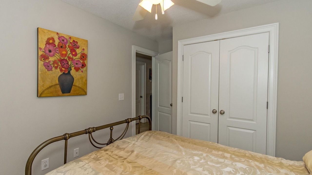 Photo of Bedroom in Alexander City