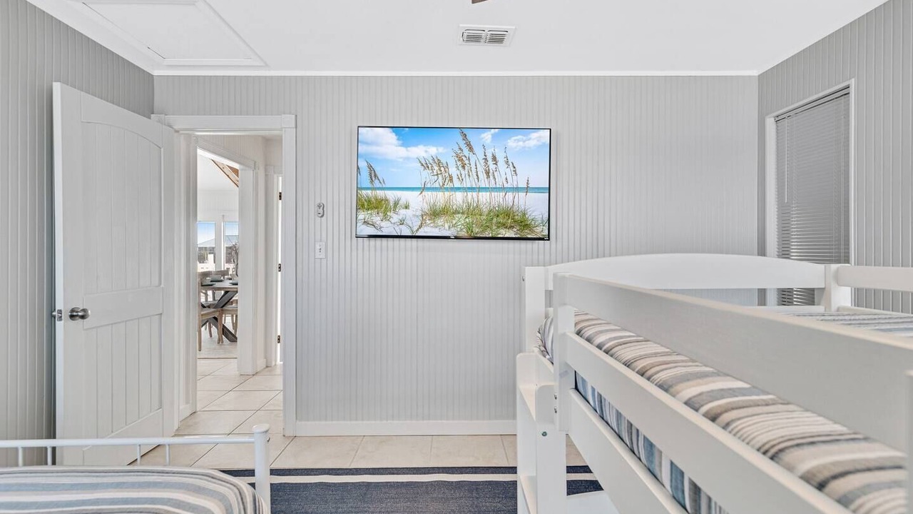 Photo of Bedroom in Gulf Shores
