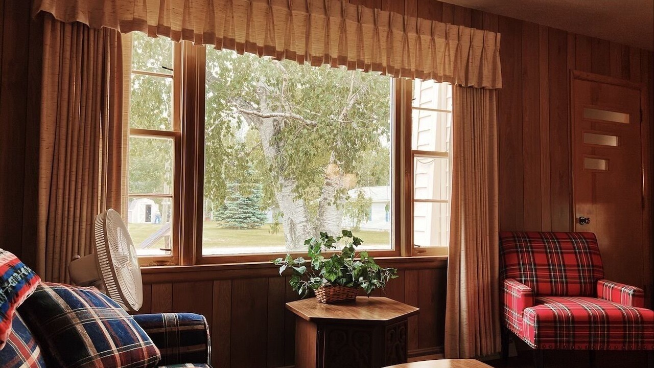 Photo of Livingroom in Trout Lake