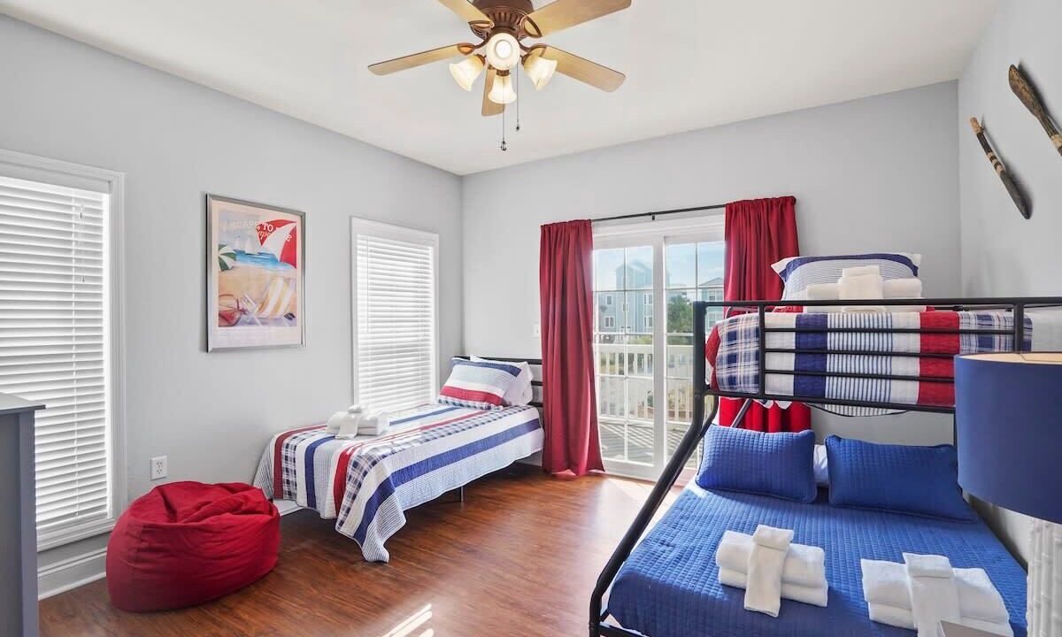 Photo of Bedroom in Seagrass