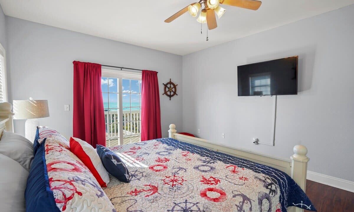Photo of Bedroom in Seagrass
