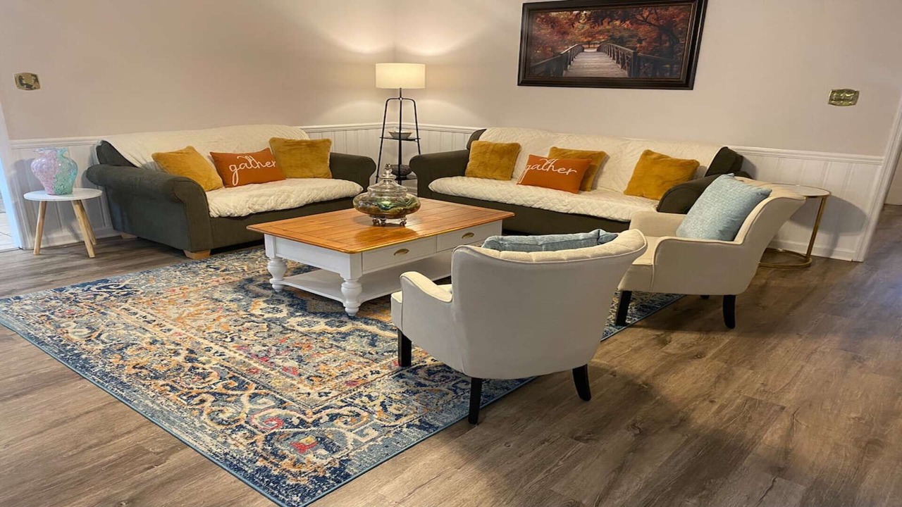 Photo of Livingroom in Valdosta