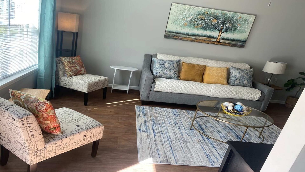 Photo of Livingroom in Valdosta