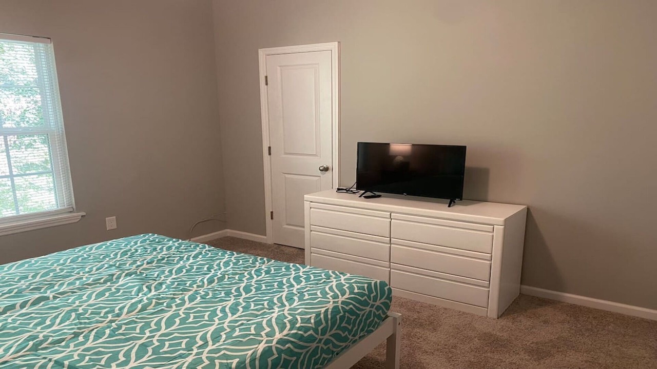 Photo of Bedroom in Valdosta