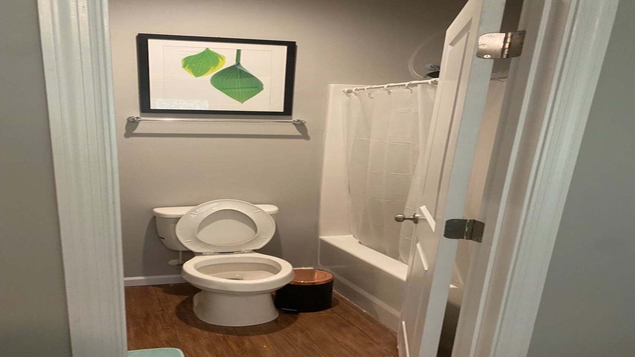 Photo of Bathroom in Valdosta