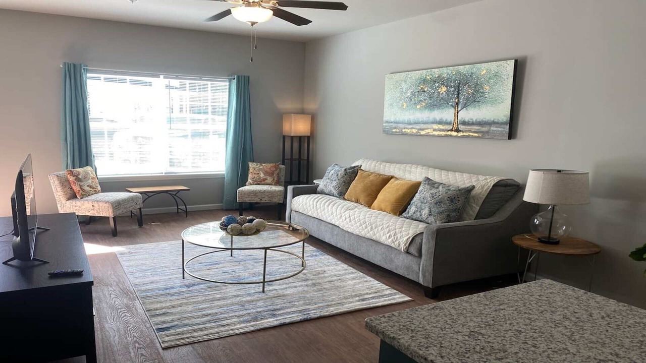 Photo of Livingroom in Valdosta