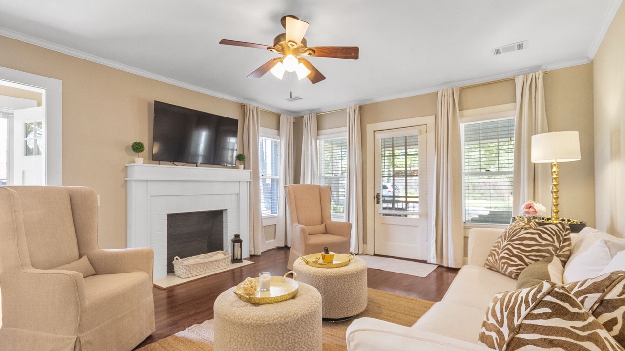 Photo of Livingroom in Northport