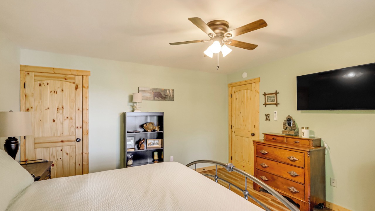 Photo of Bedroom in Milledgeville
