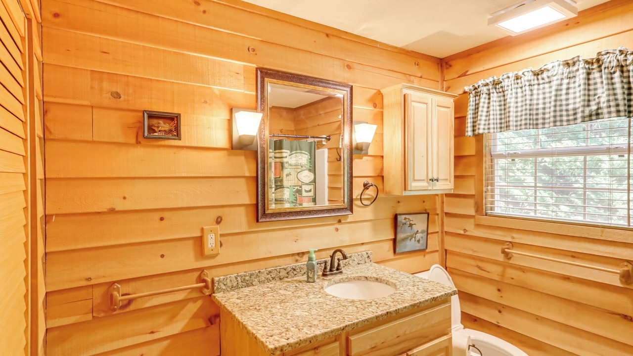 Photo of Bathroom in Milledgeville