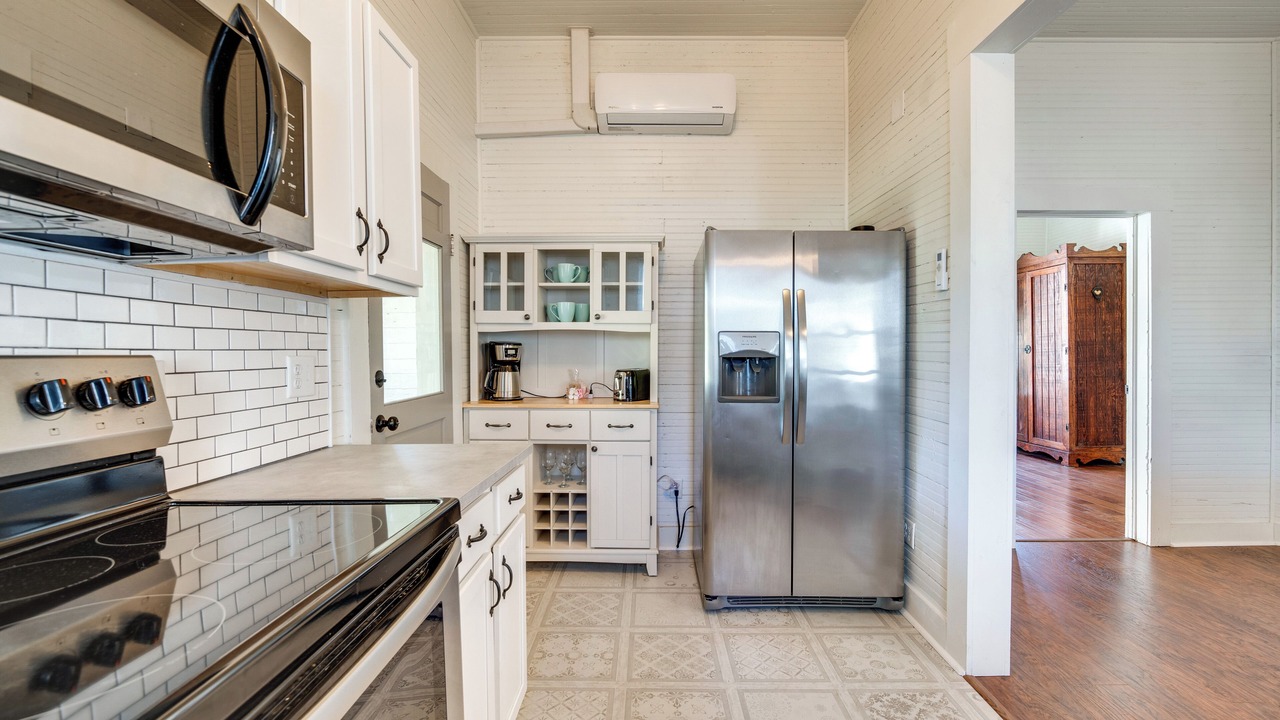 Photo of Kitchen in Historic District