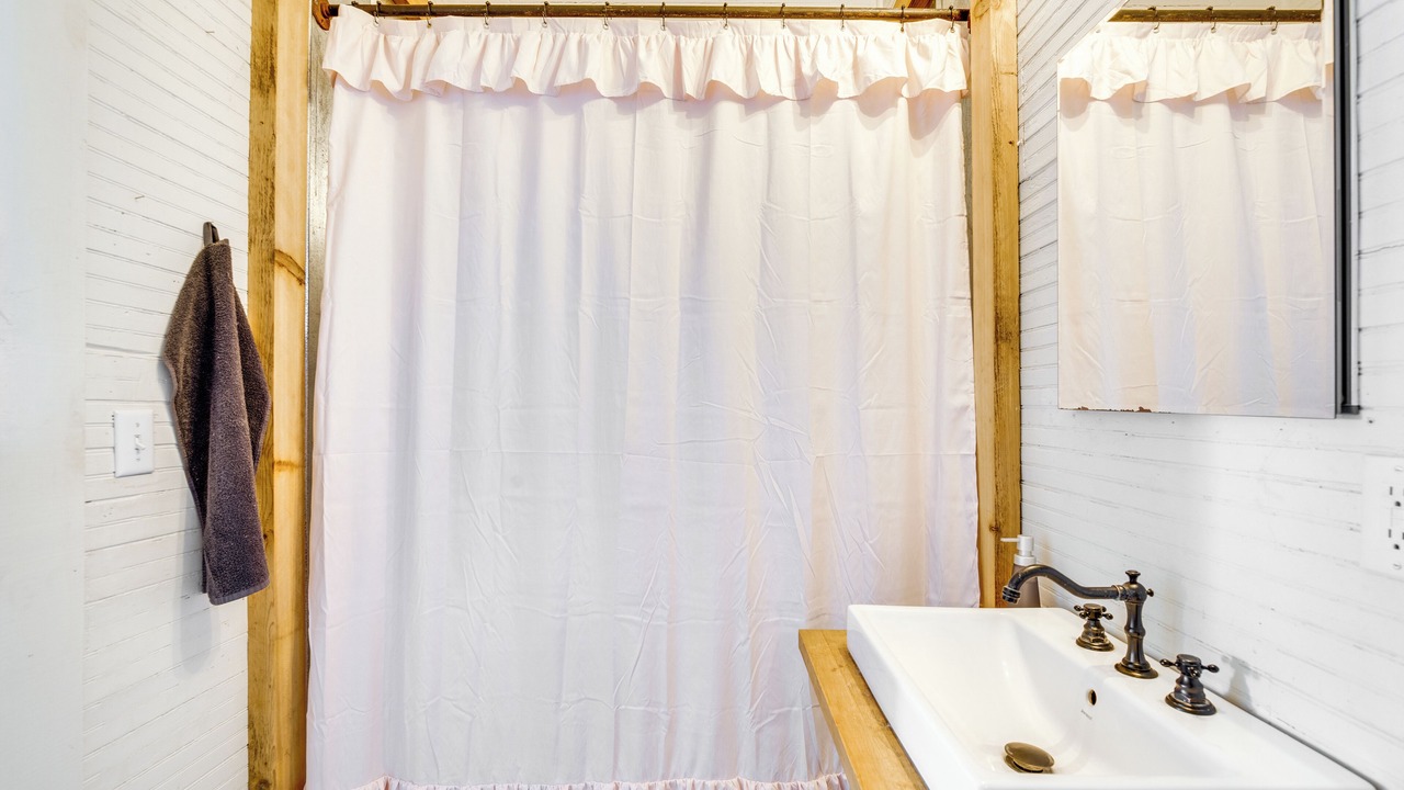 Photo of Bathroom in Historic District