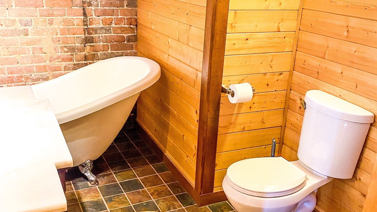 Photo of Bathroom in Nacogdoches