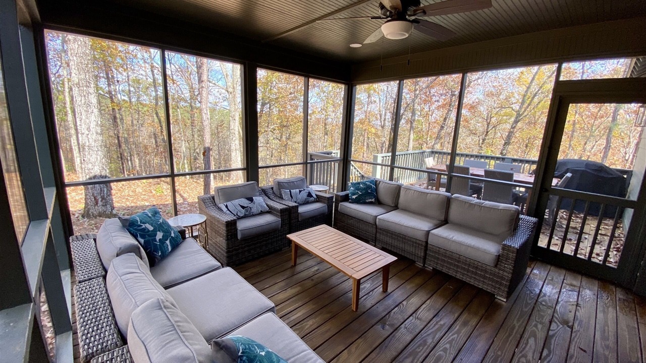 Photo of Livingroom in Tallassee