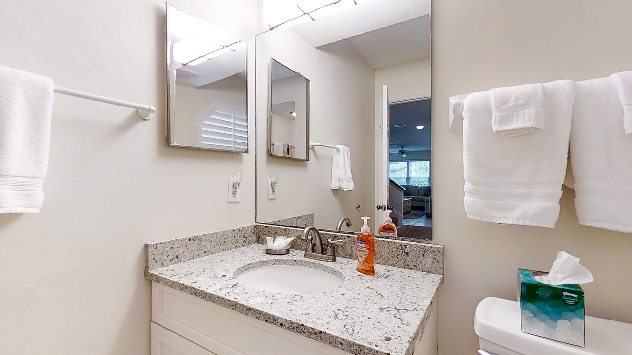 Photo of Bathroom in Amelia City